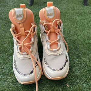 MK Woman’s Sneaker
